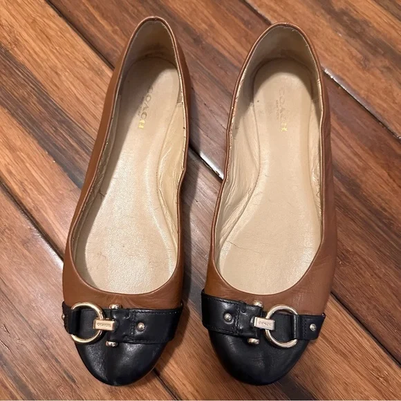 COACH Flats Women’s size 7 shoes - Picture 8 of 9